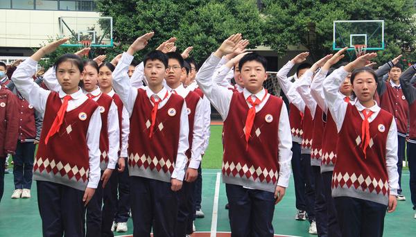 升旗 (3) 升旗 (3)